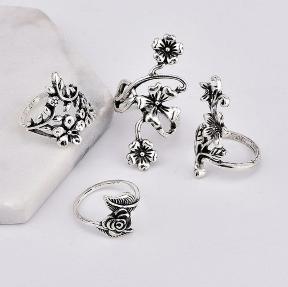 Gorgeous Floral Ring Set - Picture 4 of 8